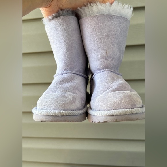 UGG® Girls' Bailey Bow II Shearling Boots Toddler Little Kid Lilac Sz 10 - Picture 7 of 12